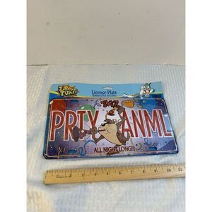 Looney Tunes collectibles License Plate Prty Anml Taż NEW